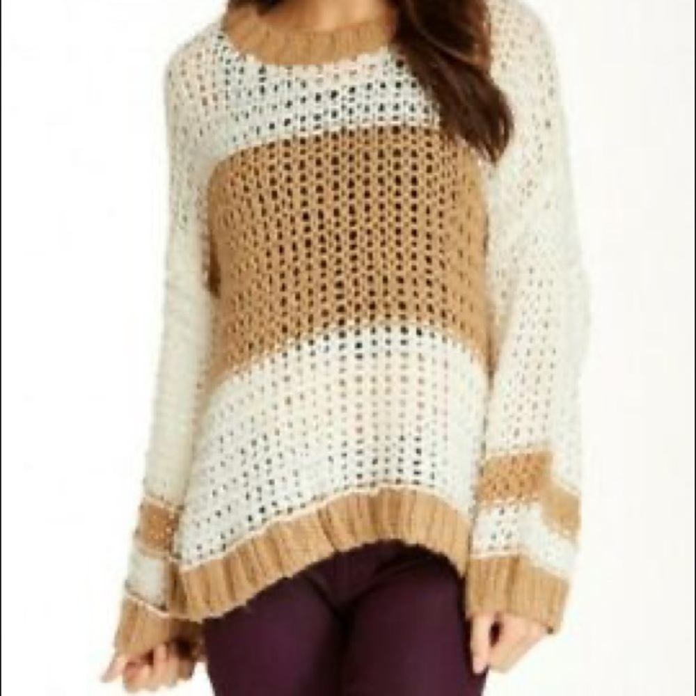 Free People tan and white knit sweater